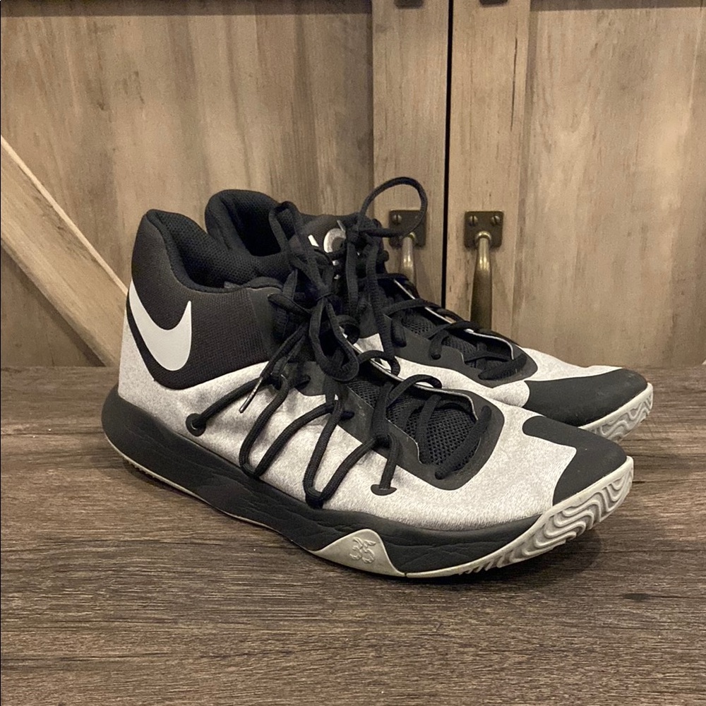 Nike KD Kevin Durant Zoom Trey 5 Black/Wolf Gray Basketball Sneakers Size 12